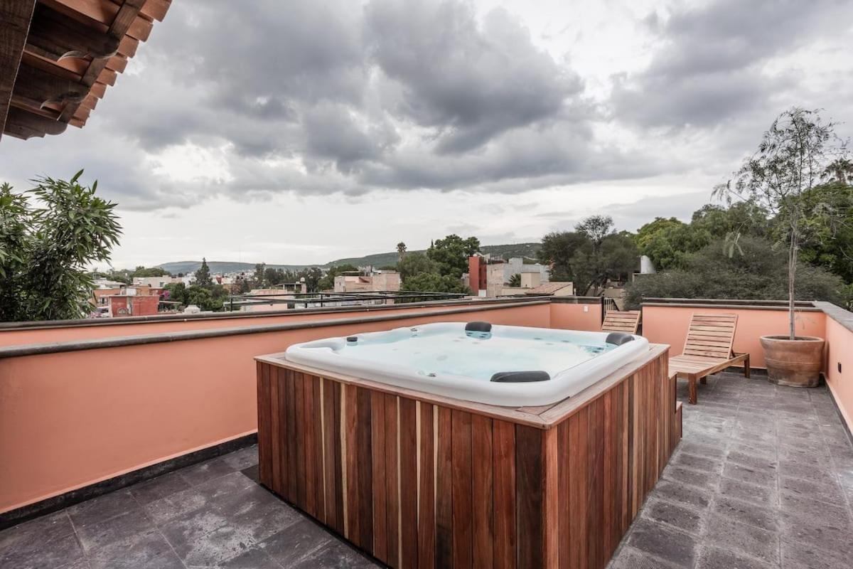 Luxury Apartments In Centro San Miguel De Allende With Rooftop & Jacuzzi ภายนอก รูปภาพ